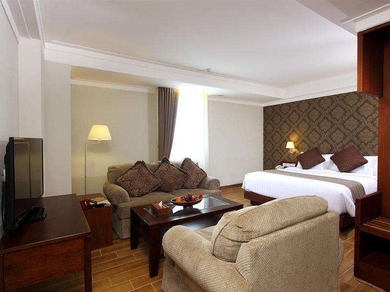 Aziza Syariah Hotel Solo By Horison Kültér fotó