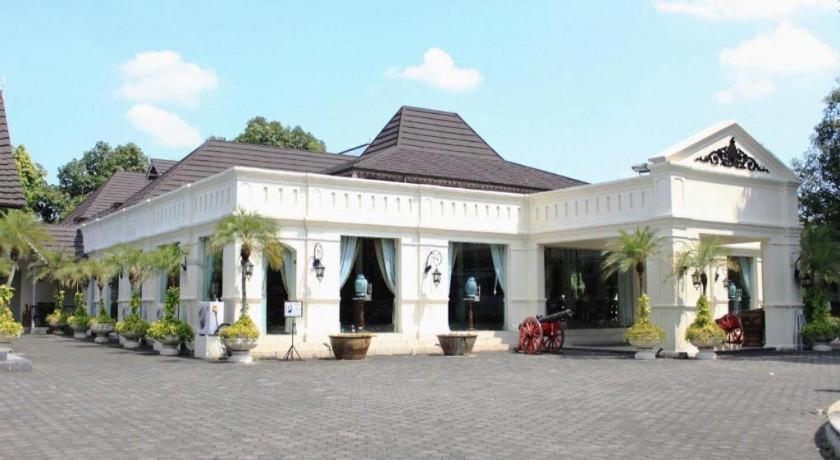 Aziza Syariah Hotel Solo By Horison Kültér fotó