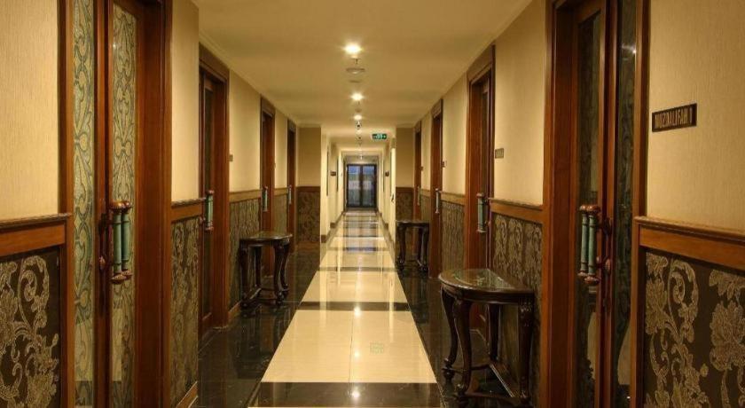Aziza Syariah Hotel Solo By Horison Kültér fotó